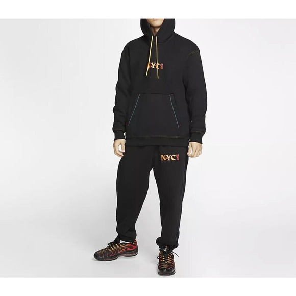 Nike NYC Chinatown New York City Sweatsuit Hoodie 2XL Pants XL EUC - Picture 2 of 15